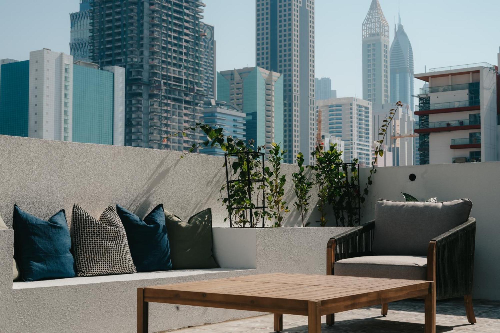 Shada Jumeirah Garden 4*